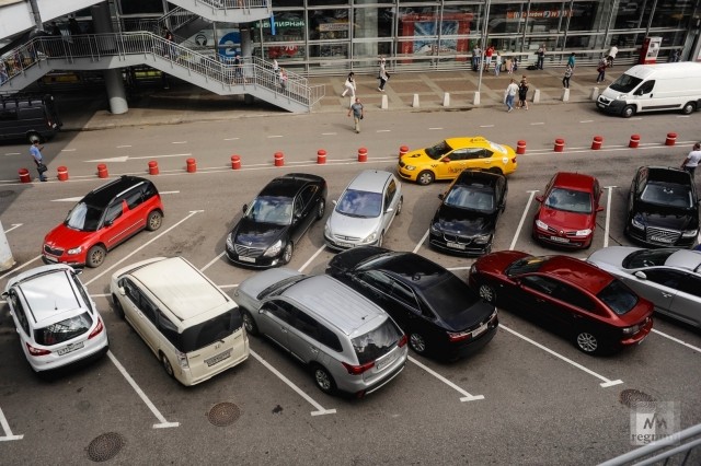 Депутат Мосгордумы назвала реальные цели расширения платных парковок
