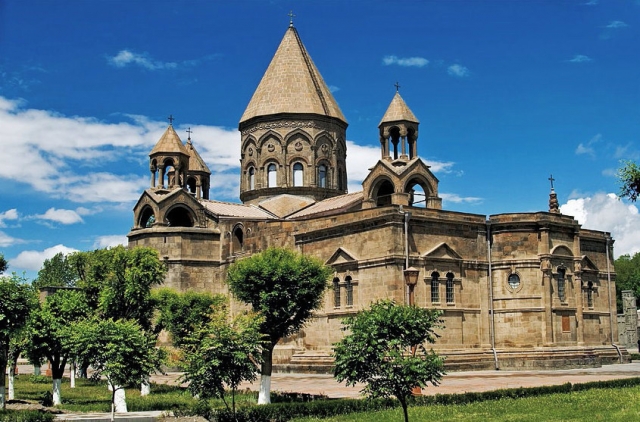 Эчмиадзинский кафедральный собор 