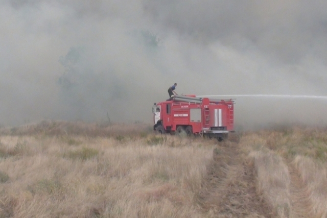 Ростовские спасатели предупредили о высокой пожароопасности на Дону