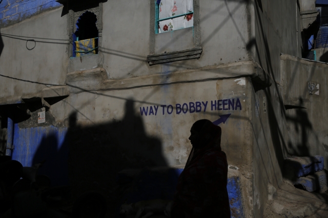 Чтобы не заблудиться, в городе предусмотрены указательные знаки к самым значимым точкам