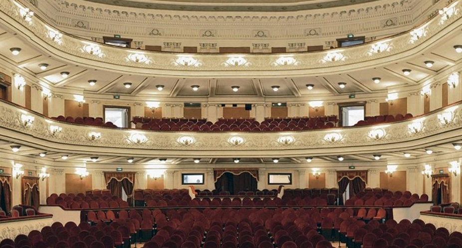 Пермский театр оперы и балета зал