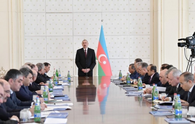 Заседание Кабмина под председательством Президента Ильхама Алиева 