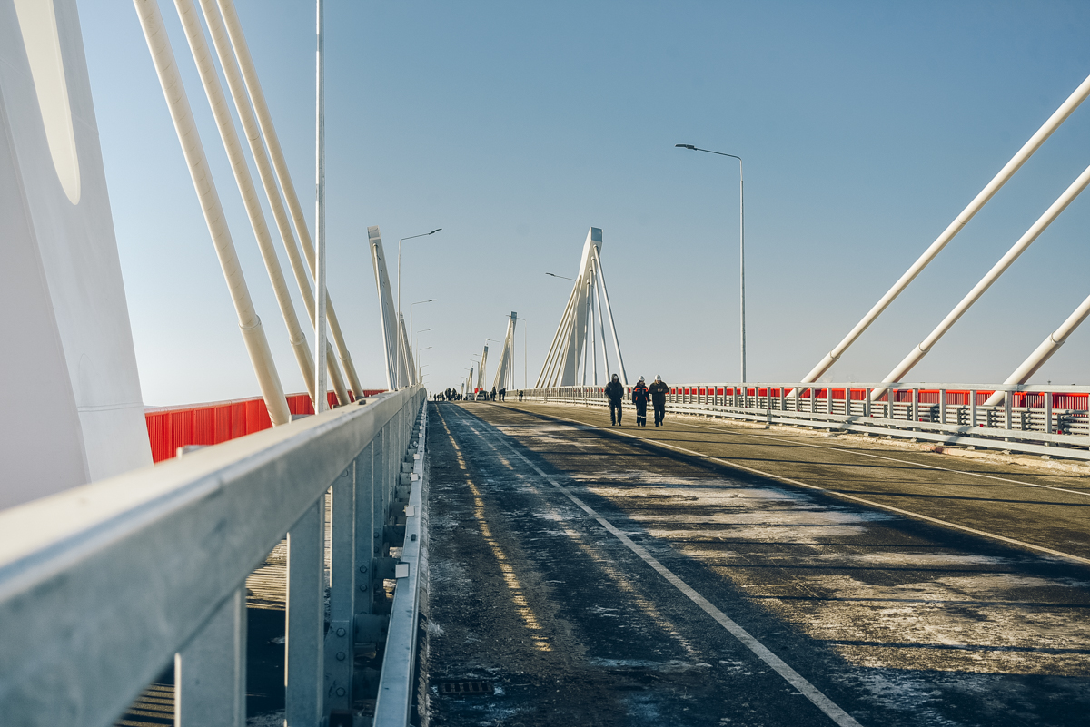 Возведение российской части трансграничного моста через Амур 