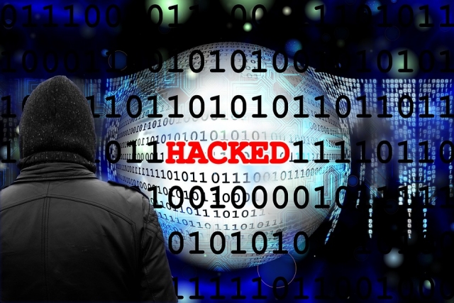 Глава СНБО Украины пожаловался на хакерские атаки