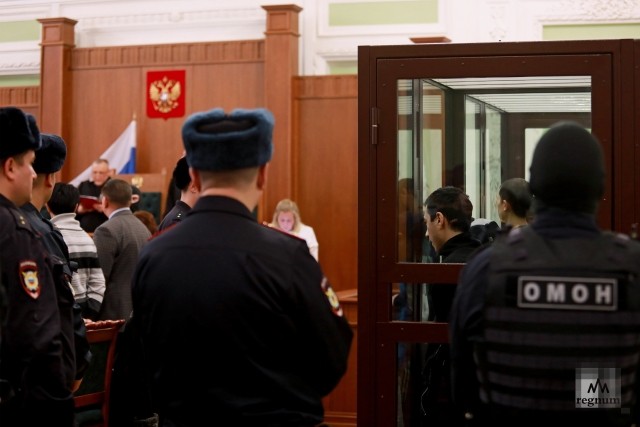 Оглашение приговора по делу о теракте в метро Петербурга 