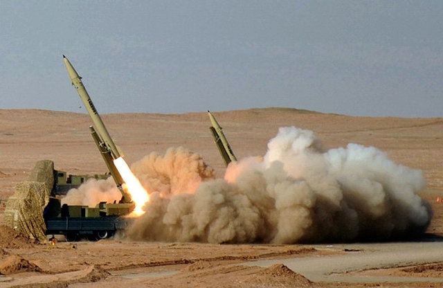 Запуск иранских баллистических ракет Fateh-110 