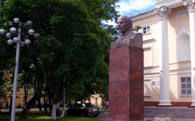 В Обнинске к юбилею Ленина отремонтируют его памятник