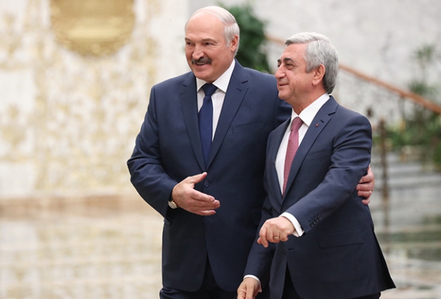 Александр Лукашенко и Серж Саркисян 