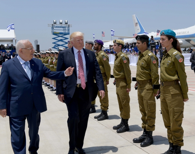 Дональд Трамп во время визита в Израиль 