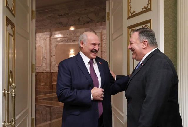 Александр Лукашенко и Майк Помпео 