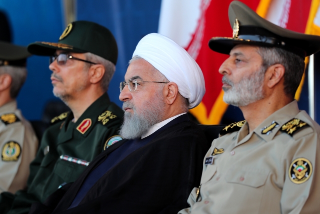 Хасан Рухани и генералы 
