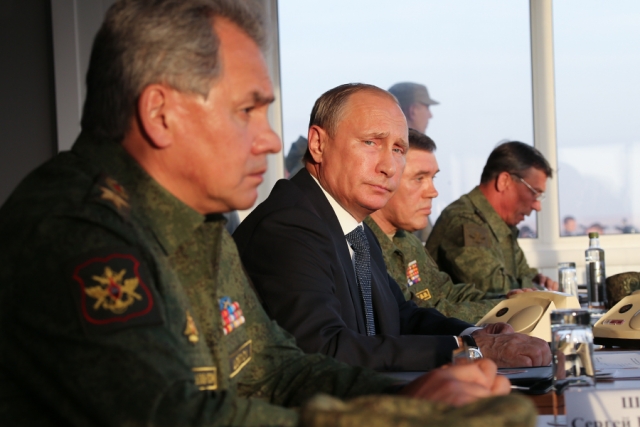 Владимир Путин почтил в Пскове память воинов-десантников 6-й роты
