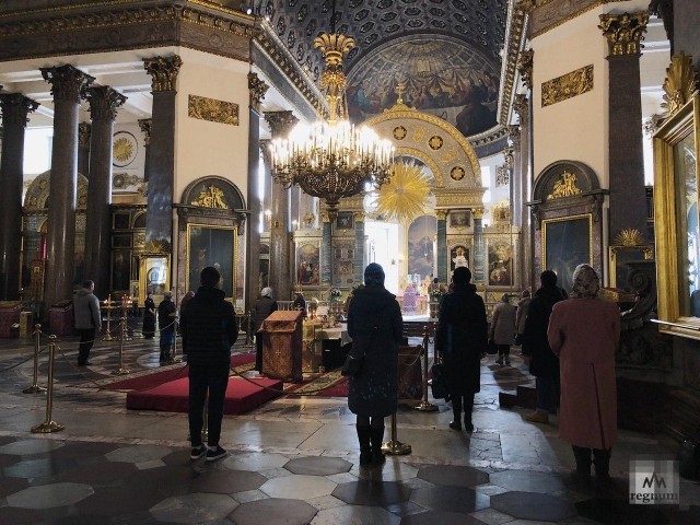 Площадь Казанского собора в Петербурге