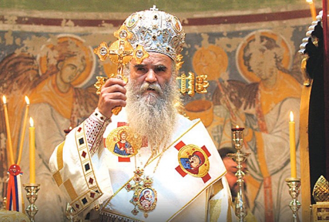 Черногория: сербское население и церковь против Подгорицы и... Белграда