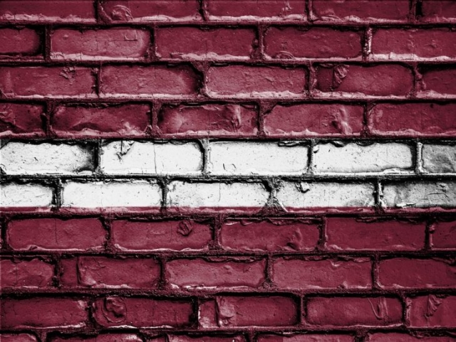 Кабинет Министров Латвии затребовал право многократно продлевать режим ЧС