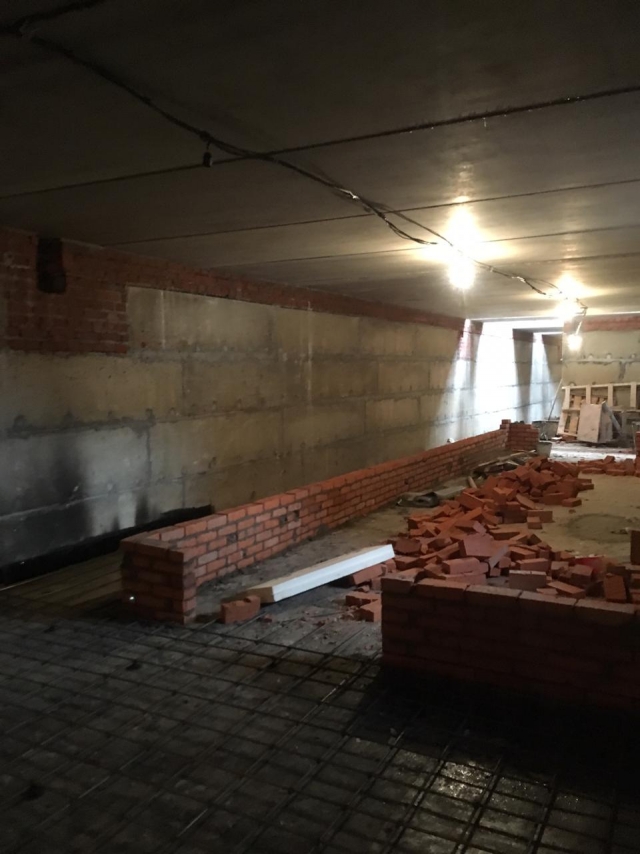 В Обнинске при строительстве школы насмерть разбился каменщик