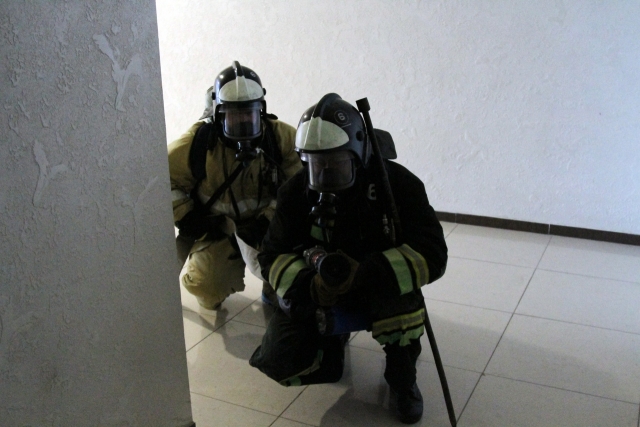 Из здания дома престарелых в Москве из-за пожара эвакуированы 50 человек