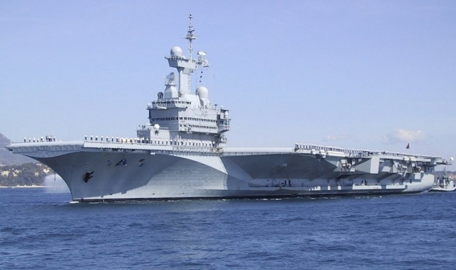 На французском авианосце «Шарль де Голль» 668 моряков заражены SARS-CoV-2