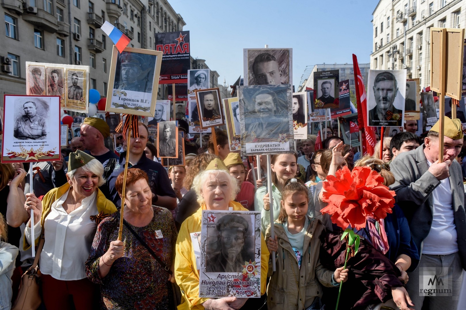 Putin Obratilsya K Uchastnikam Akcii Bessmertnyj Polk Ia Regnum