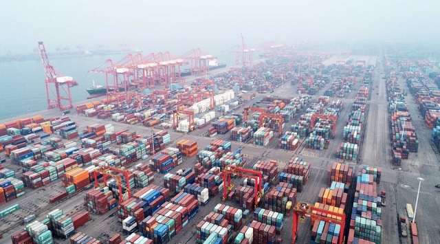 Морской торговый порт в Китае