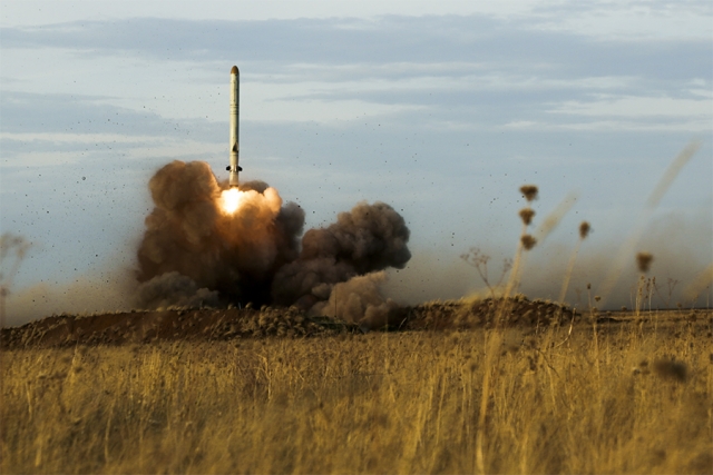 Пуск ракеты 9М729 на учениях в 2015 году 