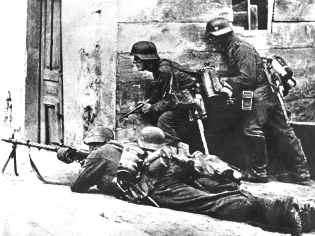 Уличные бои в Ростове-на-Дону. 1942