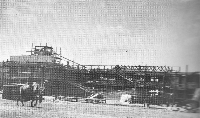 Строящееся здание педтехникума в Элисте, Калмыцкая АССР. 1928