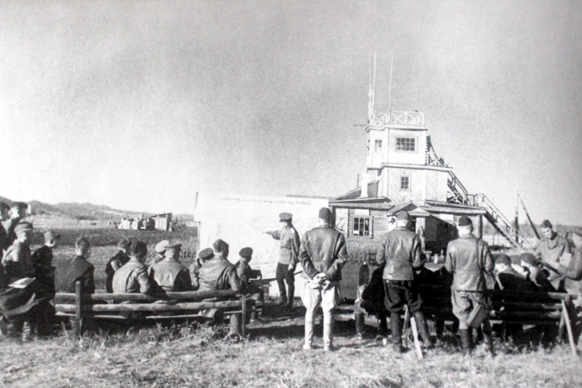 На аэродроме Сеймчан. Среднеканский район. Магаданская область. 1944