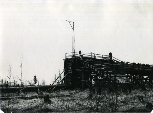 Cтроительство обогатительной оловорудной фабрики. п. Микояновск (Хинганск). Еврейская автономная область.1945