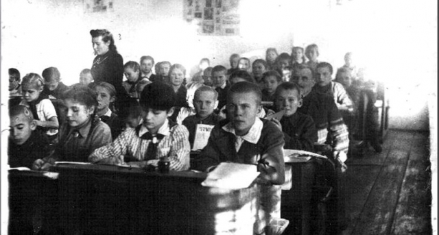 Школьники Абакана в годы войны
