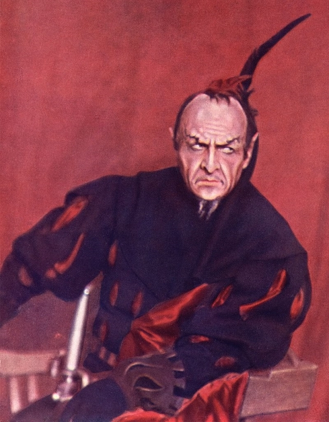 Фёдор Шаляпин в образе Мефистофеля. Цветная фотография С. М. Прокудина-Горского (1915)