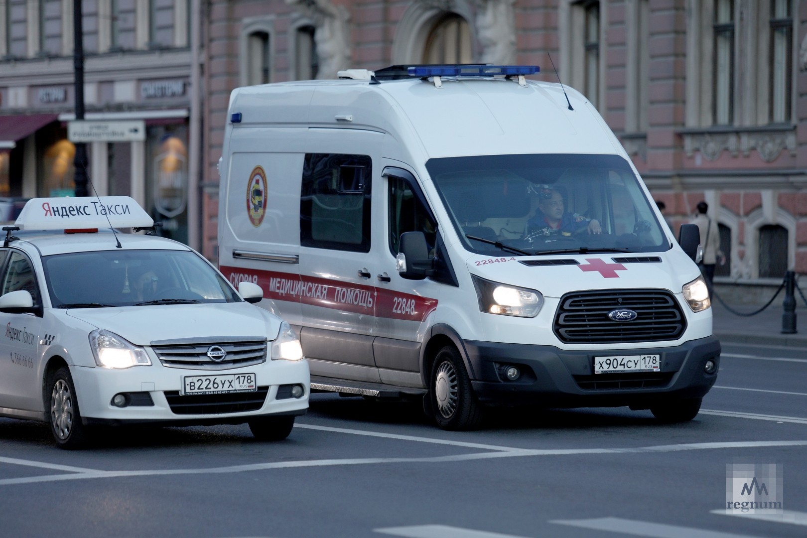 В Петербурге закупают машины скорой помощи на 174 млн рублей