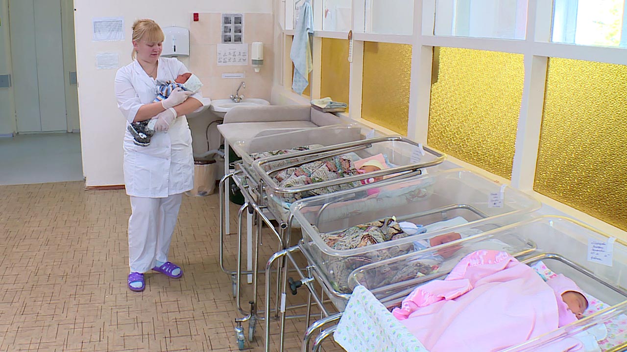 В Калужской области за 27 лет численность детей сократилась в 1,4 раза