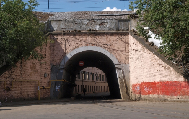 «РЖДизм» — в сети обсуждают судьбу тоннеля в Сыромятническом проезде Москвы