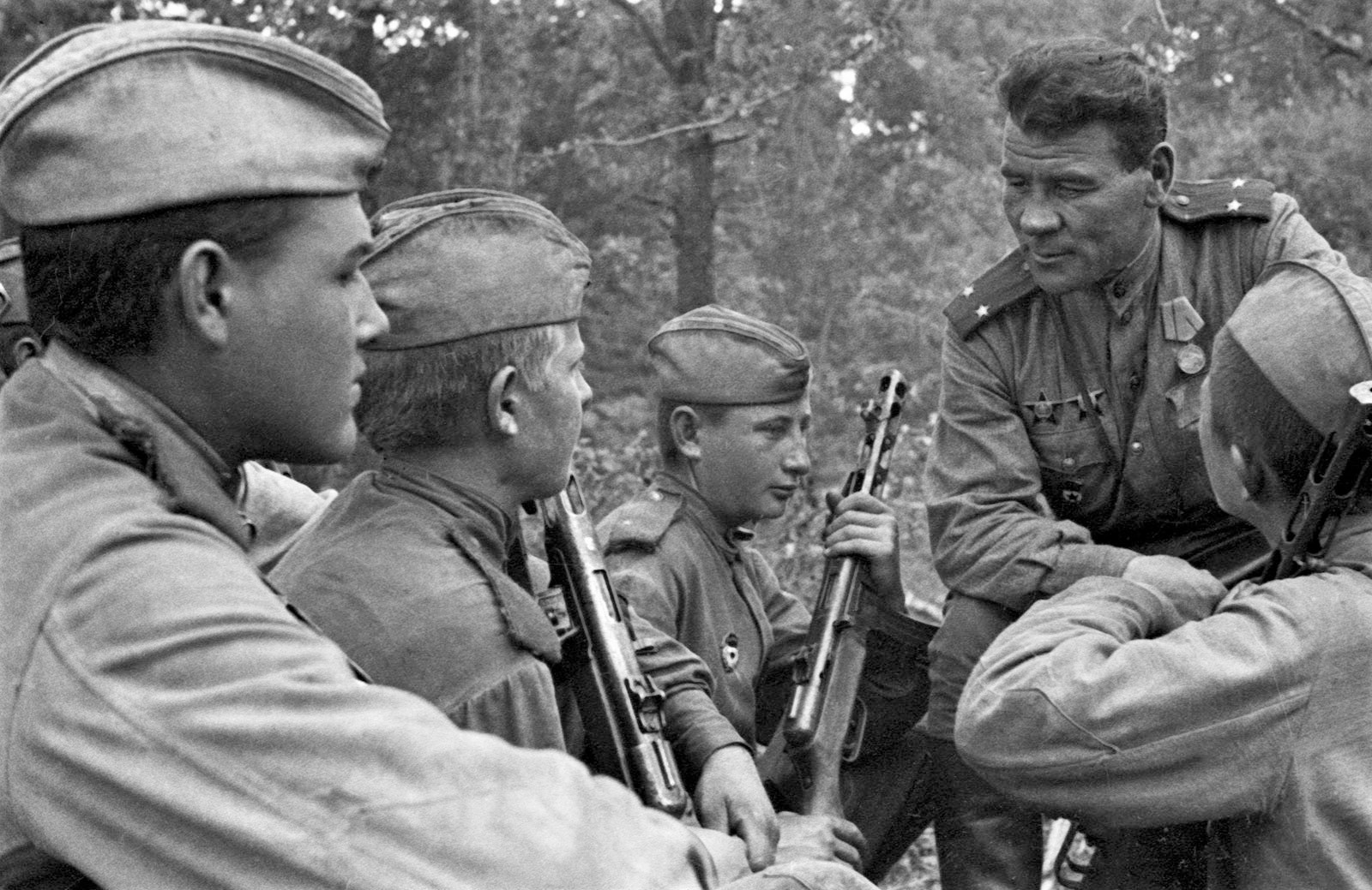Вопрос во время великой отечественной войны. Фото солдат Великой Отечественной войны 1941-1945. Солдаты на войне 1941.