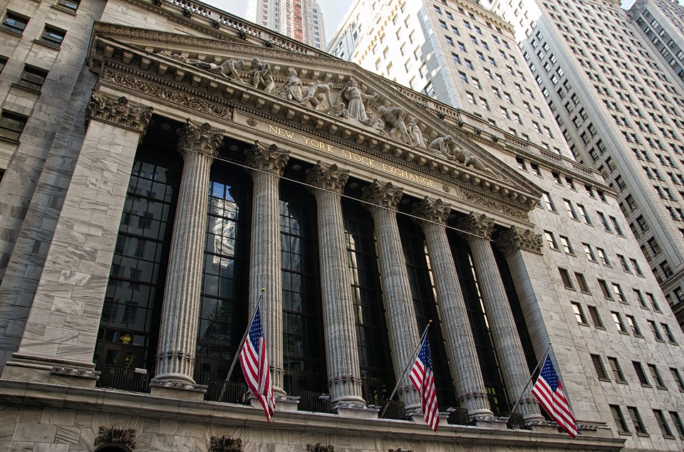 Фондовый рынок США завершил день разнонаправленностью индексов