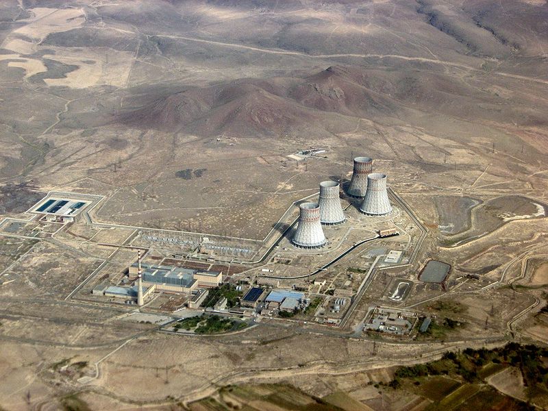 Азербайджан грозит Армении ударить по Мецаморской АЭС