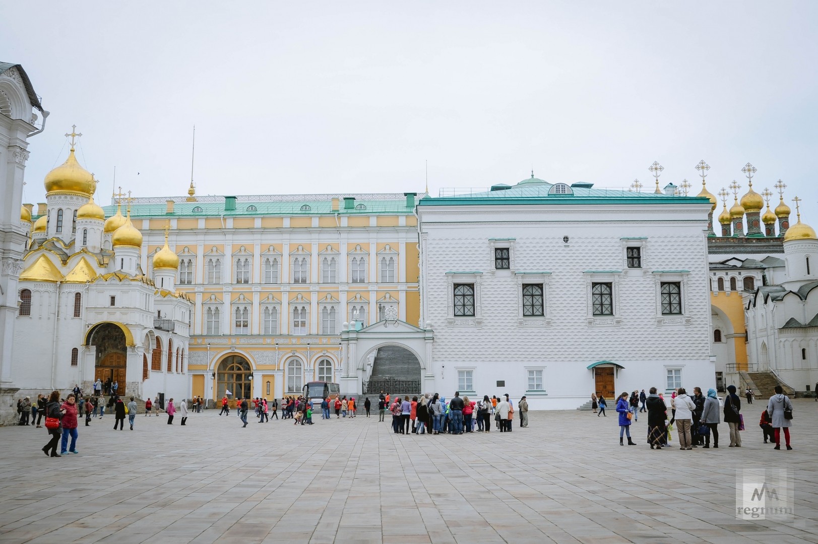 Соборная площадь Московского Кремля Грановитая палата