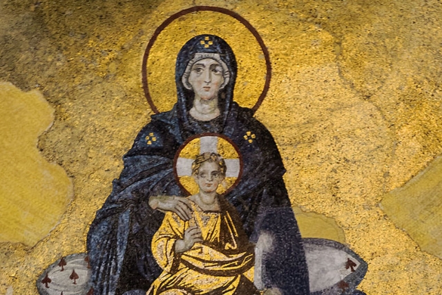 Мозаичное изображение Богородицы в апсиде. Собор Святой Софии в Константинополе
