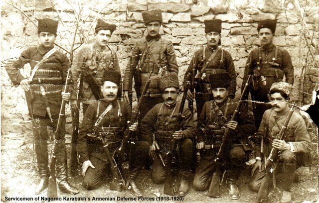 Militares do Exército de Defesa de Nagorno-Karabakh.  1918-1920