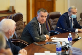 Игорь Кобзев