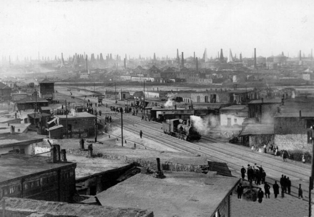 Campos de petróleo em Baku e Absheron.  1917