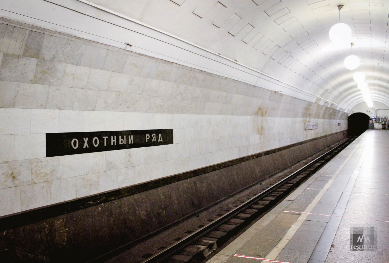 метро охотный ряд москва