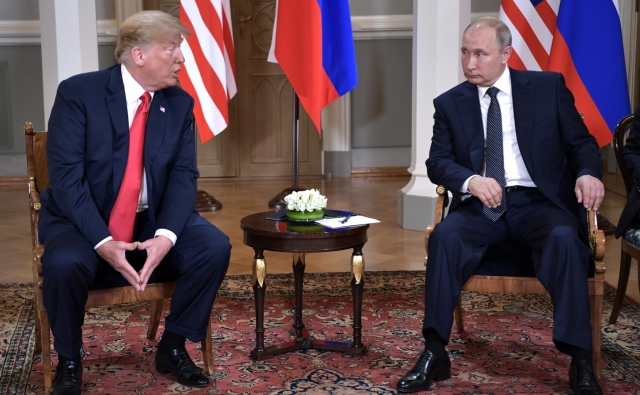 Vladimir Putin e Donald Trump.  Helsinque