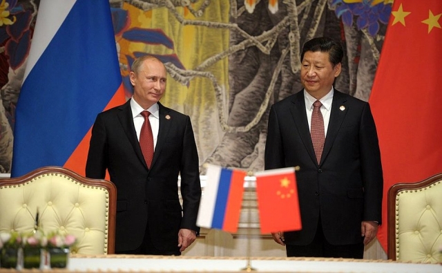 Vladimir Putin e Xi Jinping 