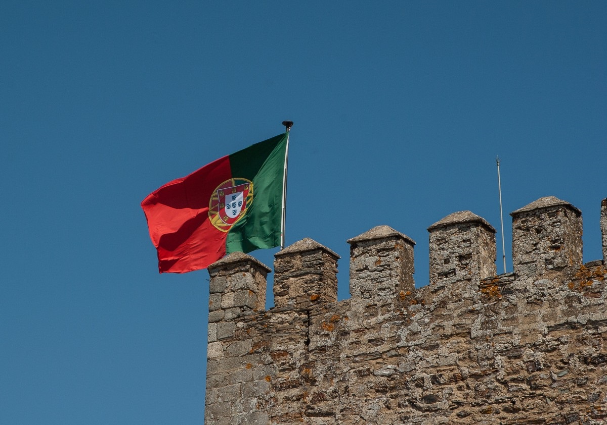 Экспорт Португалии во II квартале упал на 40%