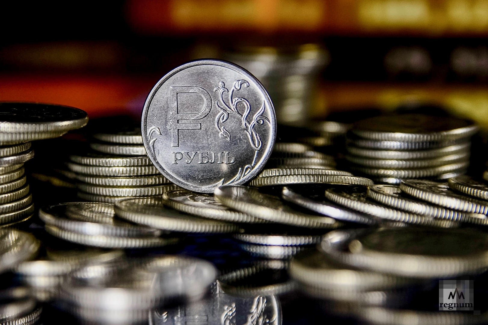 Экономист не видит оснований для резкого падения рубля