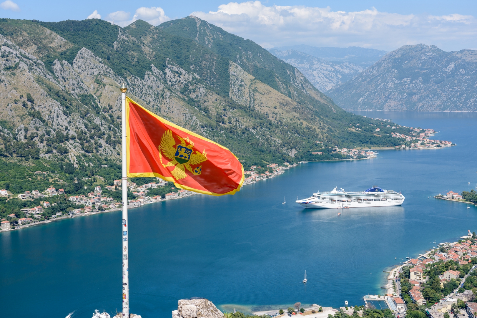флаг черногории картинки