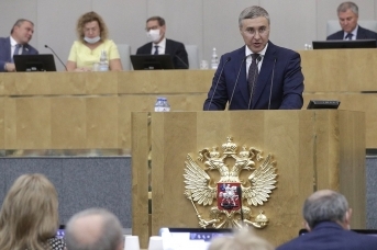 Министр науки и высшего образования Валерий Фальков на Правительственном часе в Госдуме