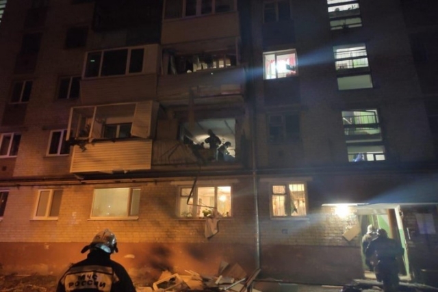 При взрыве газа в пятиэтажном доме в Тюмени пострадали два человека